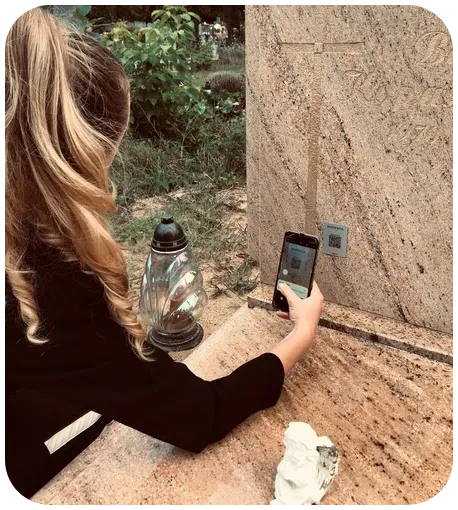 Kod QR na grobie
